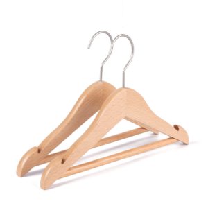 kids-wooden hangers-beech